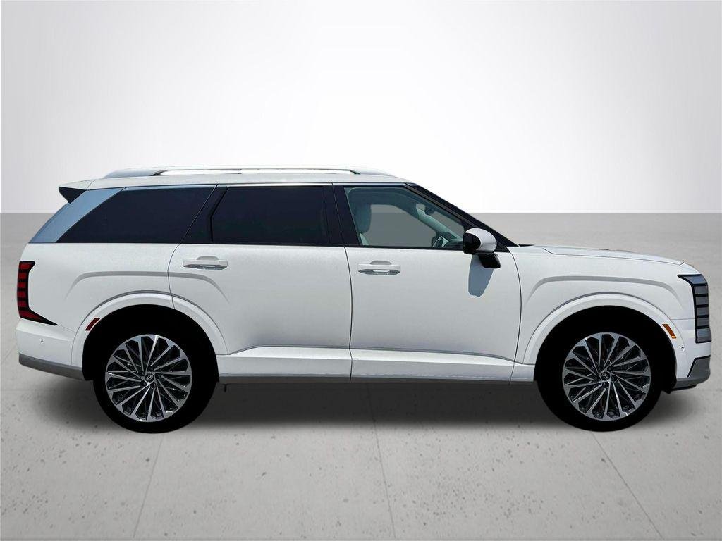 New 2026 White Pearl Hyundai Calligraphy image 9