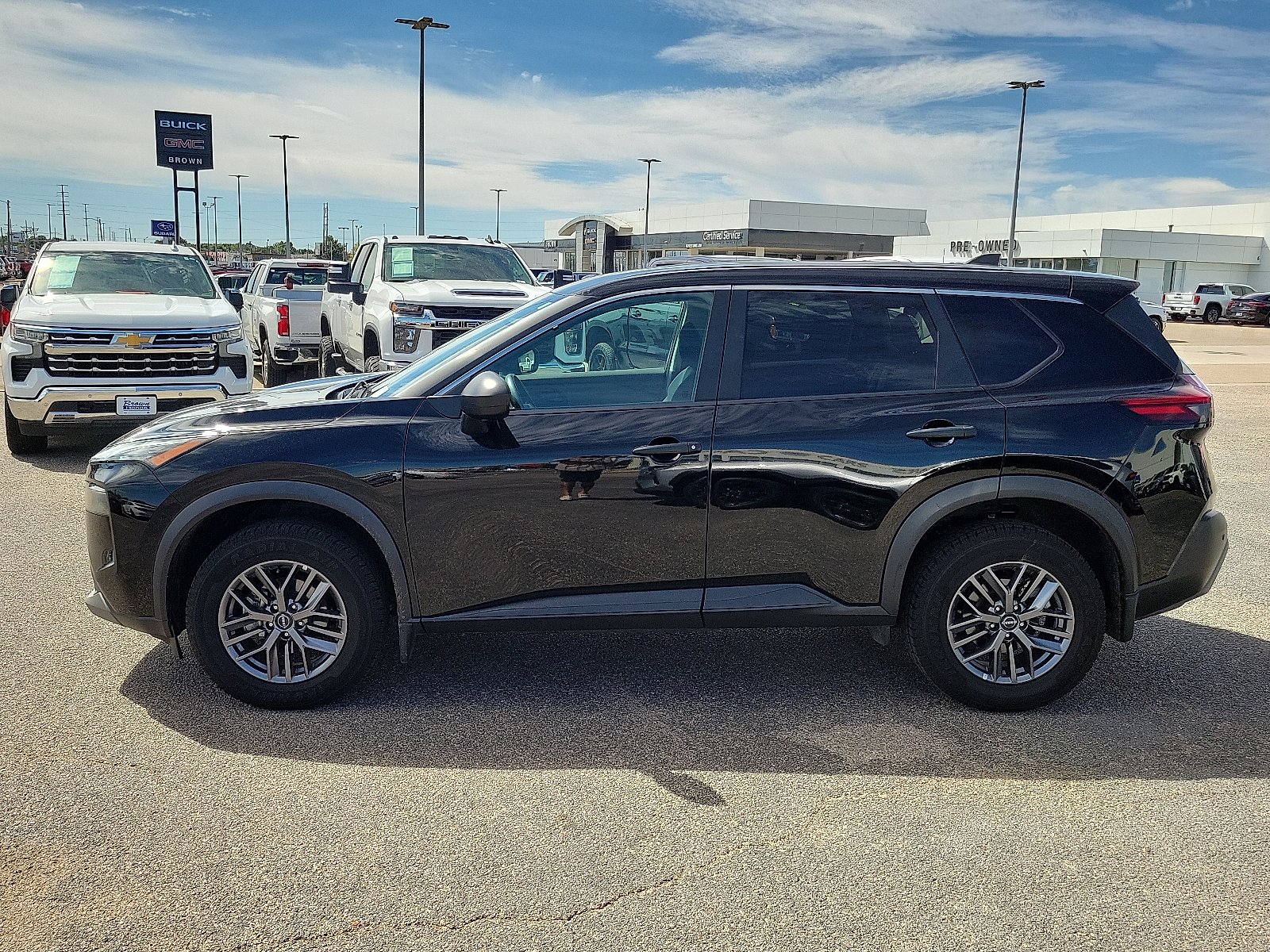 2023 Nissan Rogue S - Photo 6