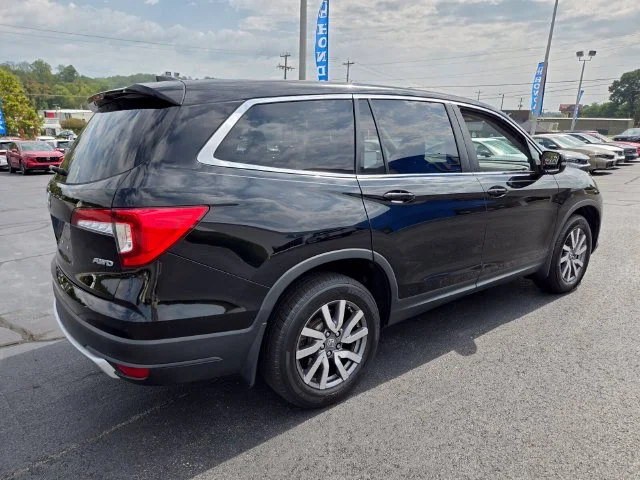 Used 2020 Black Honda EX-L image 8