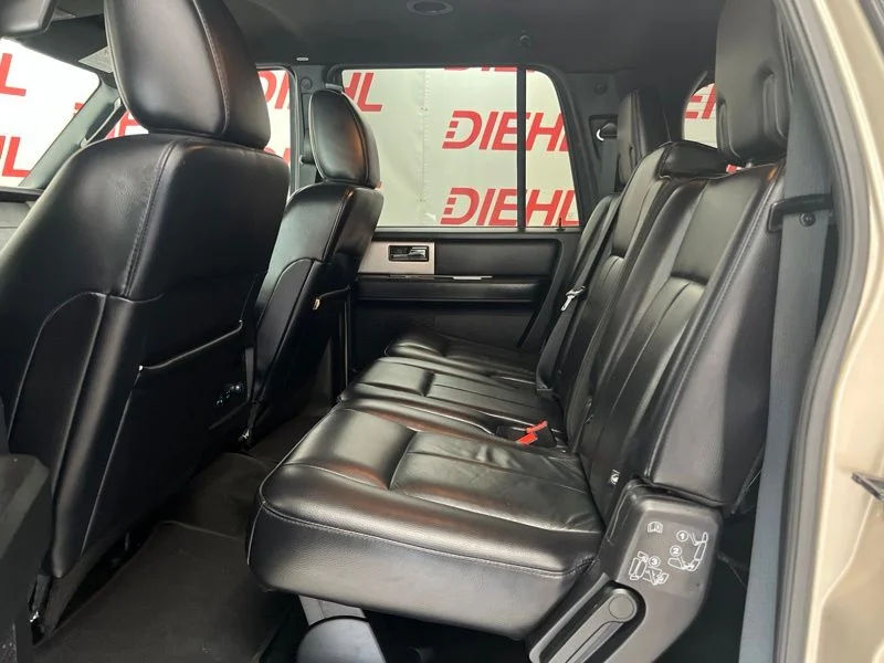 Used 2017 Gold Ford XLT image 14