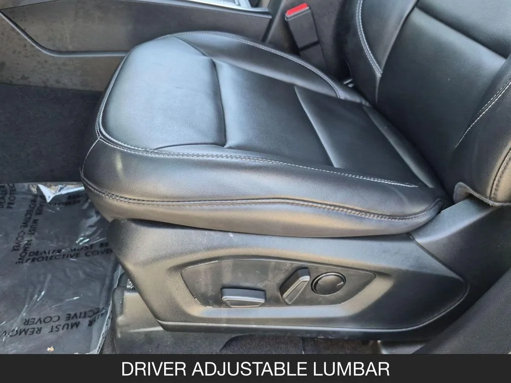 Used 2023 Silver Ford XLT image 15