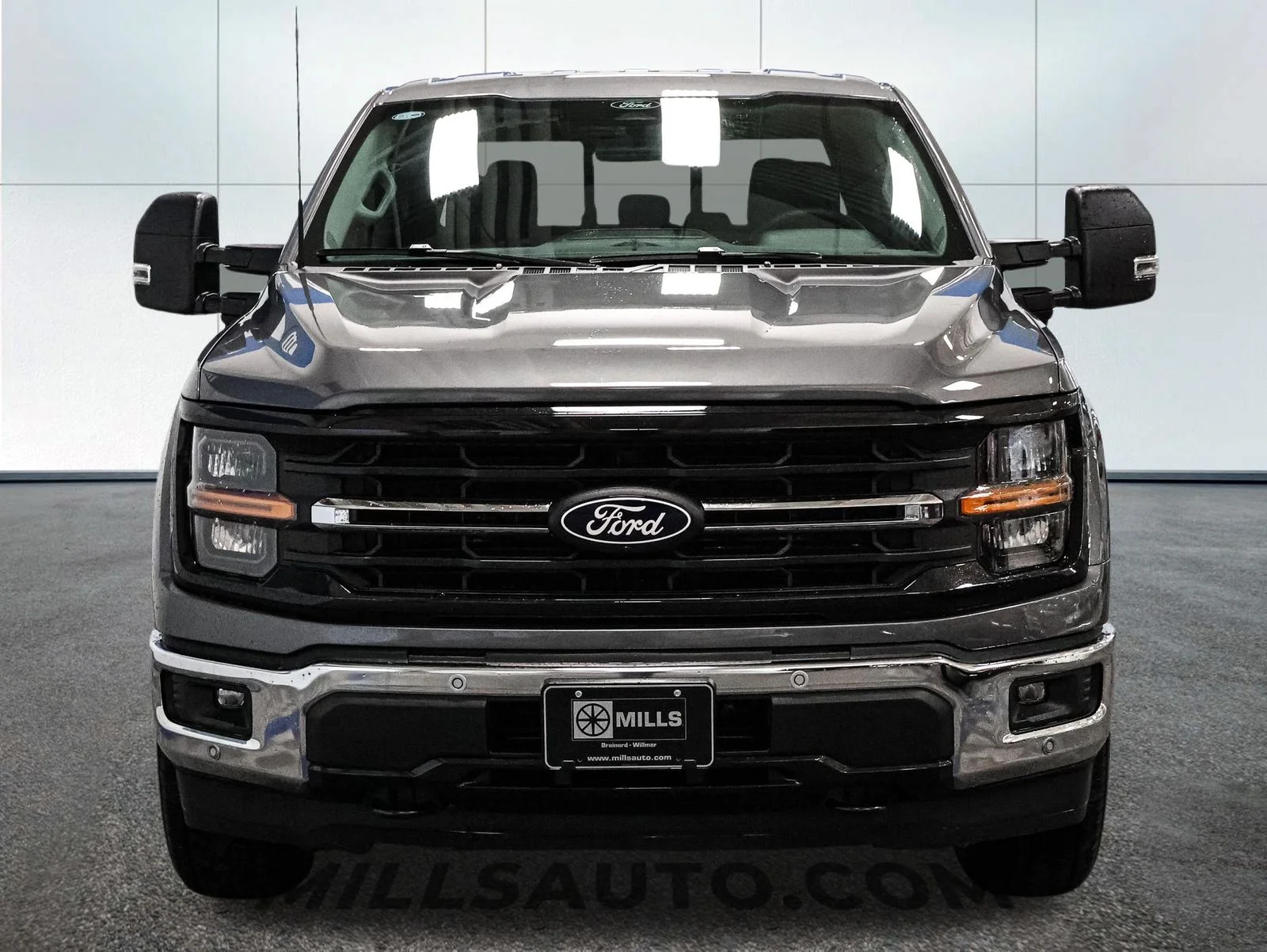 New 2026 Carbonized Gray Metallic Ford XLT image 12
