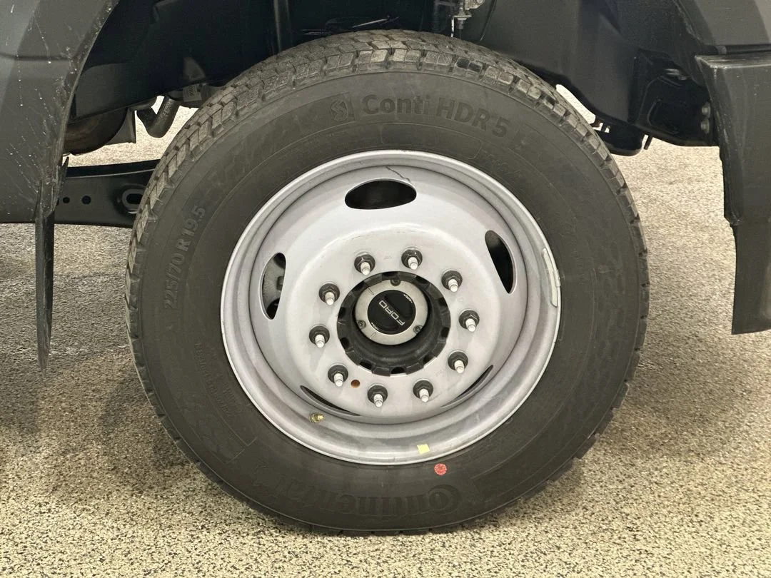 2026 Ford F-550 Super Duty Chassis Cab XL - Photo 10