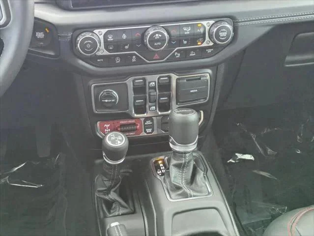 2025 Jeep Gladiator Rubicon X - Photo 16