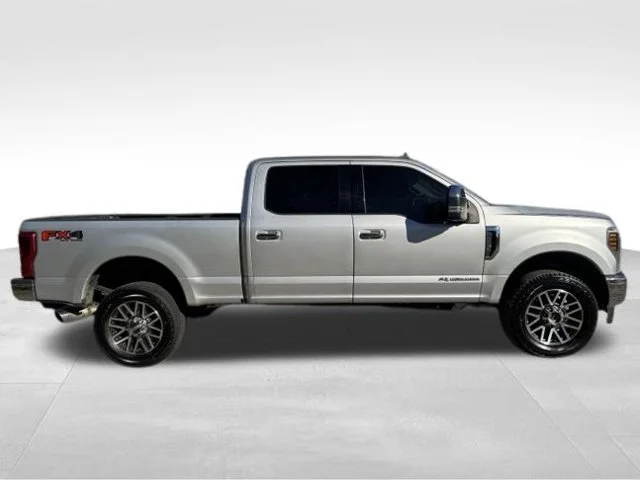 Used 2019 Silver Ford Lariat image 13