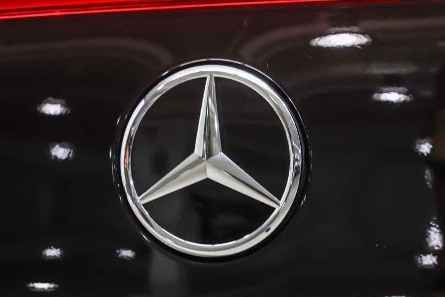 Certified Used 2023 Black Mercedes-Benz EQS 580 image 8