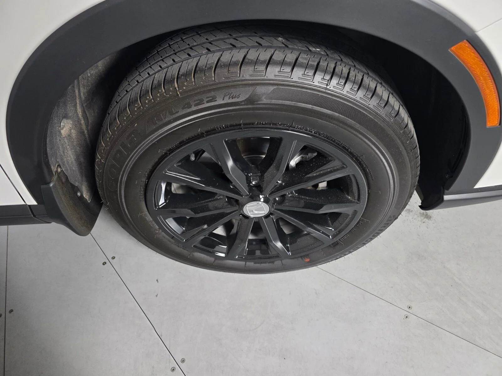 2025 Honda CR-V EX - Photo 12