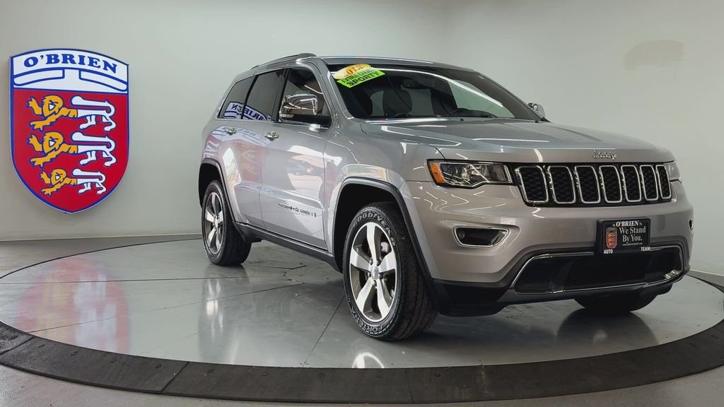 Used 2018 Billet Silver Metallic Jeep Limited image 2