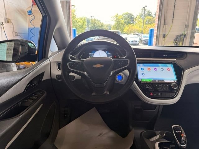 Used 2017 Includes (TUS) Black grille. Chevrolet LT image 20