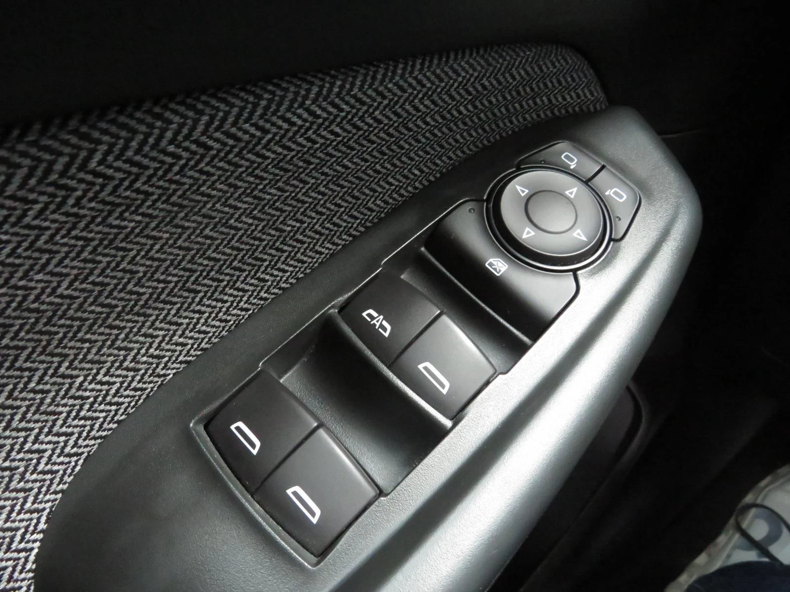 Used 2021 Mosaic Black Metallic Chevrolet LT image 35