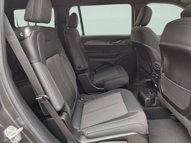 New 2026 Baltic Gray Metallic Clear-Coat Exterior Paint Jeep Laredo image 32
