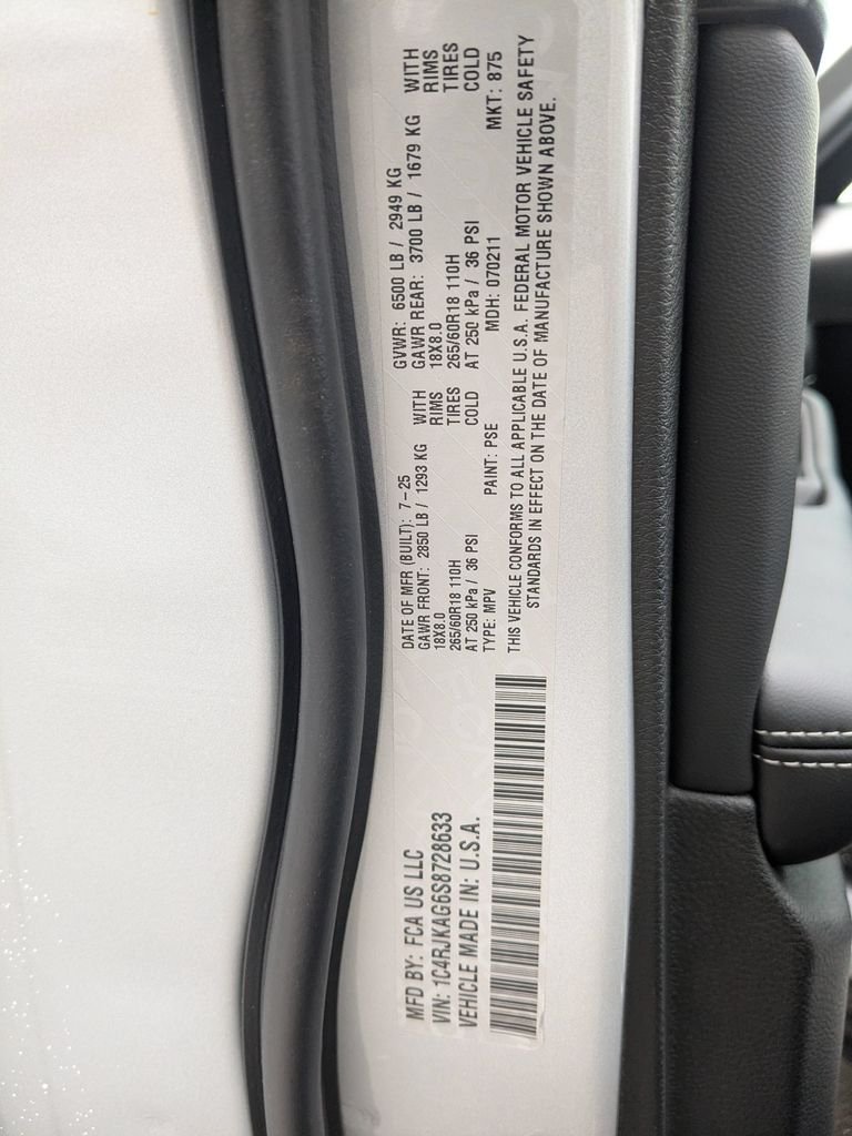 2025 Jeep Grand Cherokee L Laredo - Photo 20