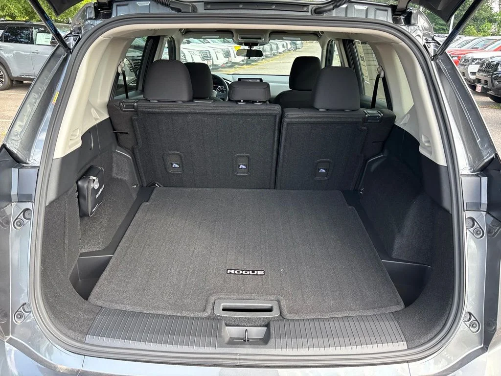 2026 Nissan Rogue S - Photo 15