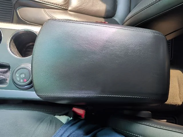 Used 2014 Blue Ford XLT image 26