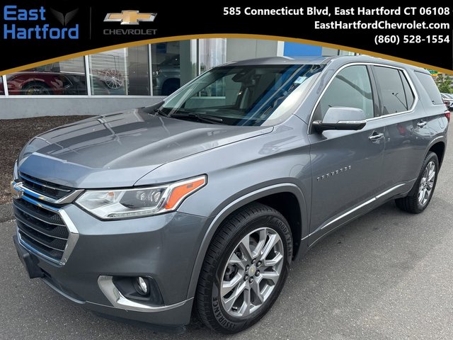 2021 Chevrolet Traverse Premier with Dual Skyscape Sunroof
