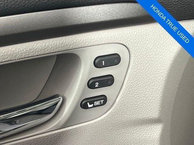 Certified Used 2019 Modern Steel Metallic Honda EX-L image 13