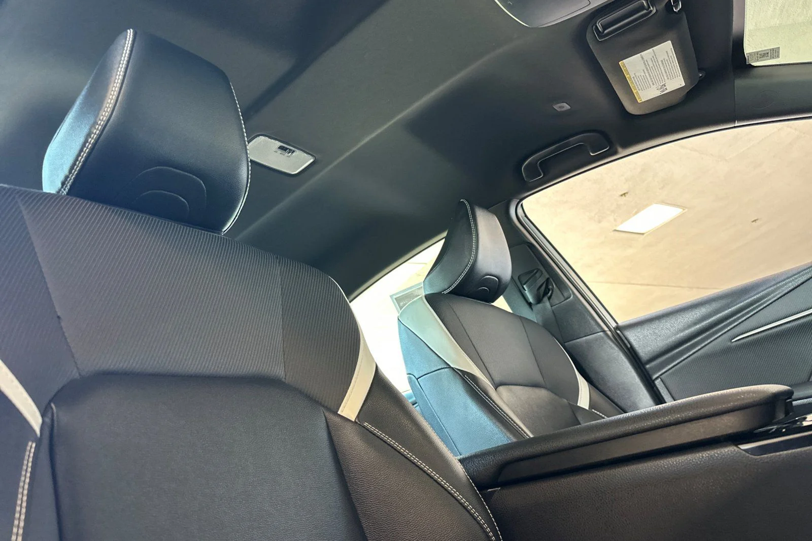 Used 2025 Ocean Toyota SE image 13