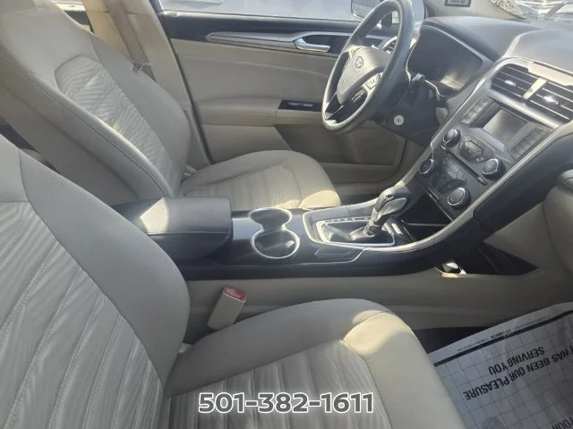 Used 2016 White Ford SE image 7