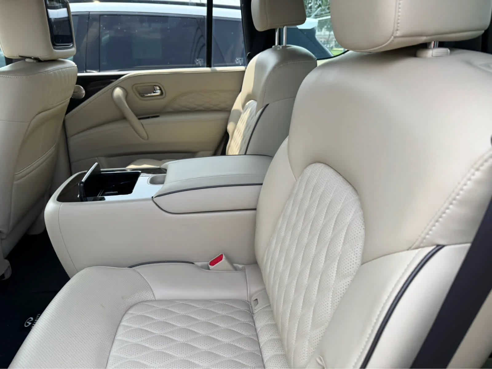 Certified Used 2023 Moonstone White INFINITI SENSORY image 25