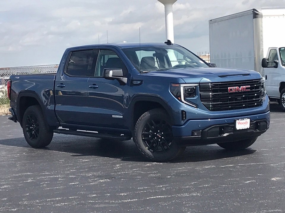 2026 GMC SIERRA - Image 1