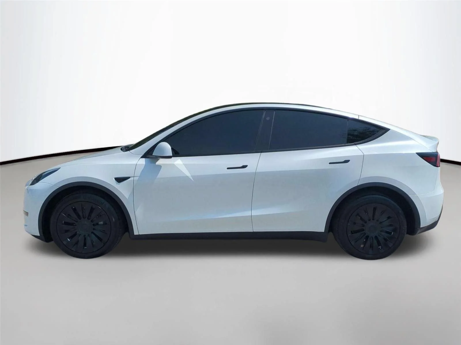 Used 2023 Pearl White Multi-Coat Tesla Long Range image 2