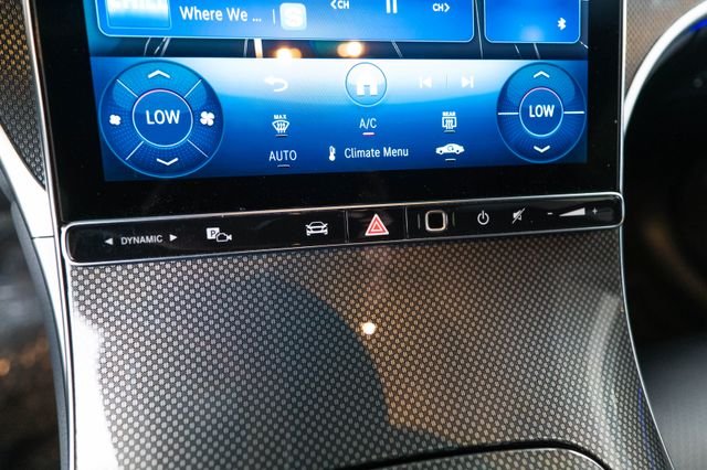 Certified Used 2025 Gray Mercedes-Benz GLC 300 image 27