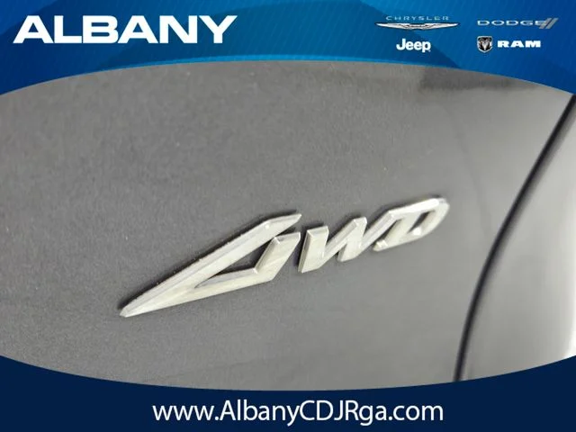 Used 2022 Gray Genesis 2.5T Select image 12