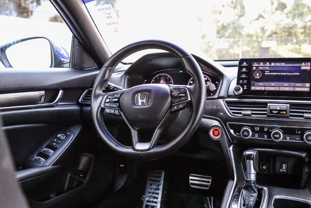 Used 2020 Still Night Pearl Honda Sport image 15