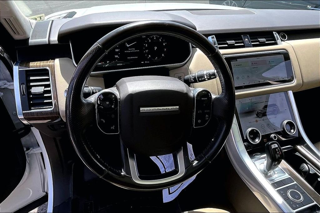 Certified Used 2022 Fuji White Land Rover SE image 5