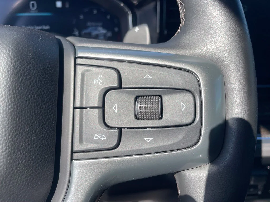 Used 2023 Beige Chevrolet LT Trail Boss image 8
