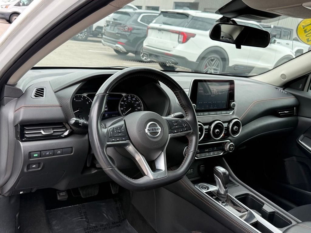 Used 2021 White Nissan SR image 4