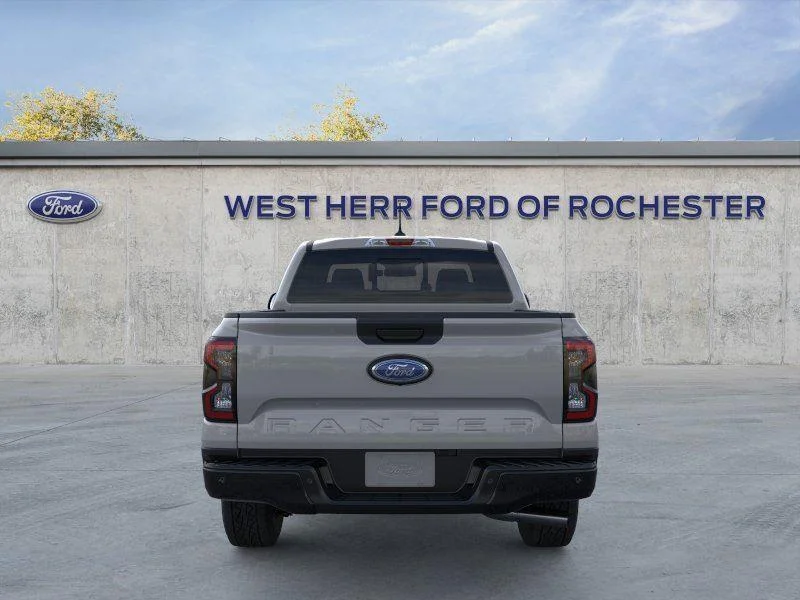 New 2026 Avalanche Ford XLT image 6