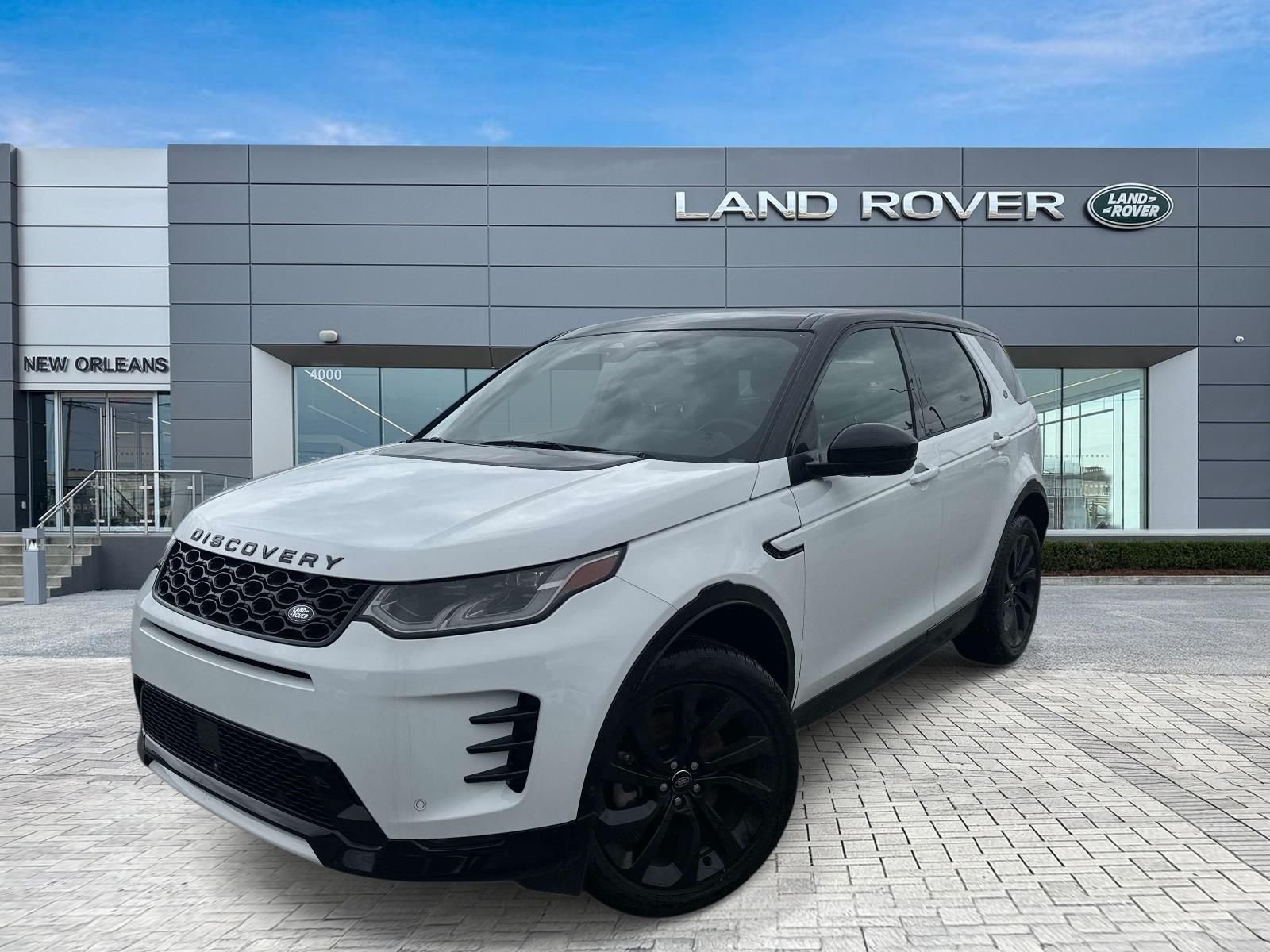 2025 Land Rover Discovery Sport SE