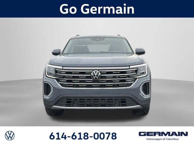 2026 Volkswagen Atlas SEL photo 2