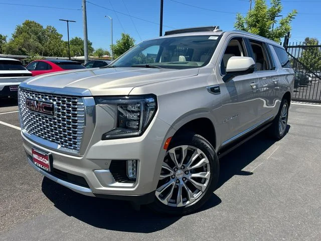 Used 2021 Beige GMC Denali image 3