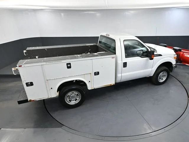 Used 2014 White Ford XL image 55