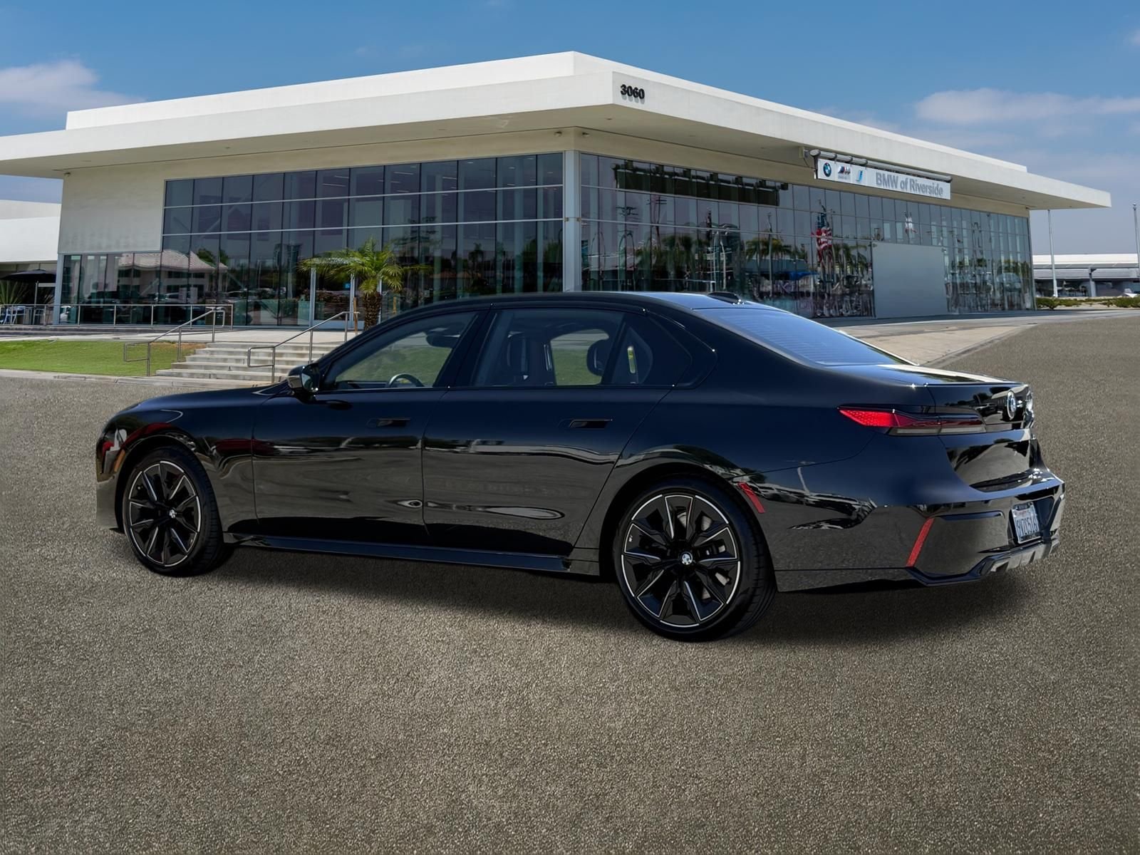 Used 2026 Black Sapphire Metallic BMW 740i image 8