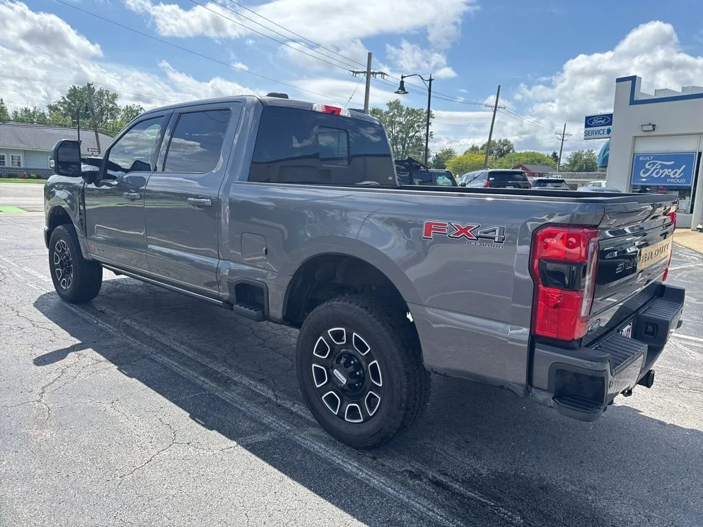 Used 2025 Gray Ford Platinum image 5