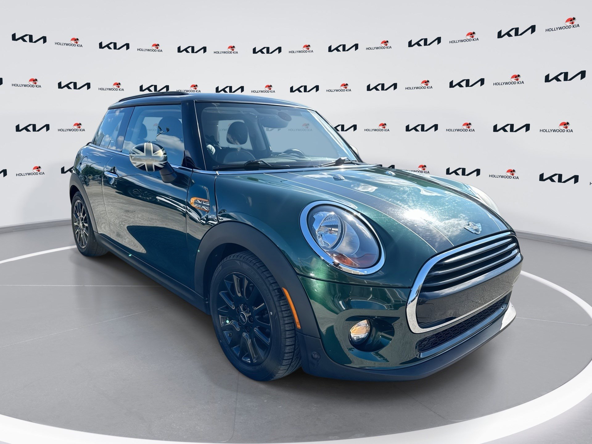 2017 MINI Cooper Base