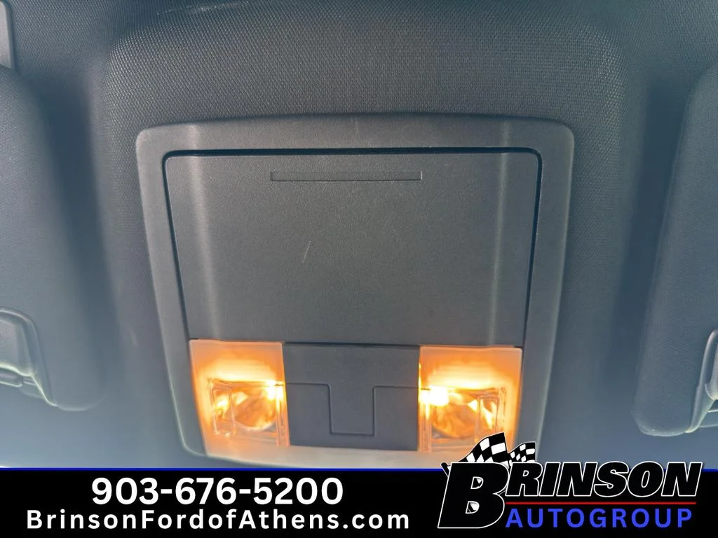 Used 2018 Oxford White Ford XLT image 21
