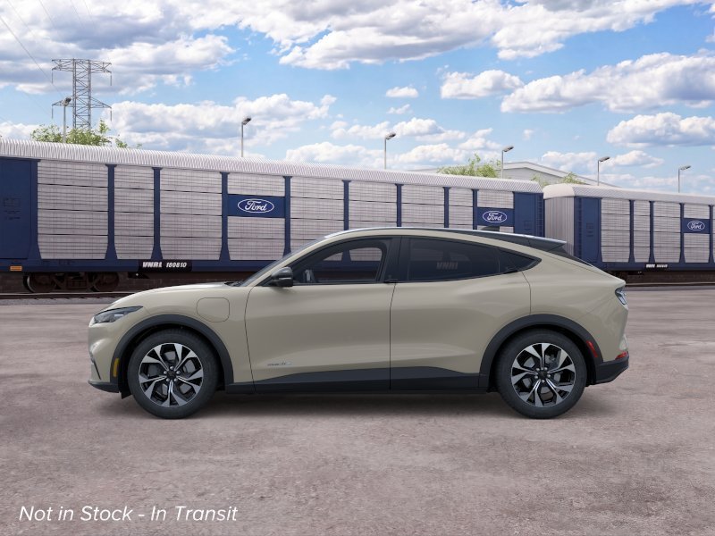New 2026 Desert Sand Ford Select image 3