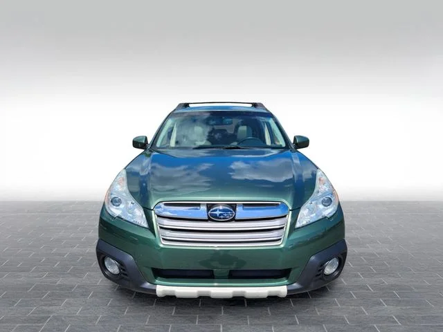 Used 2014 Green Subaru 2.5i image 2