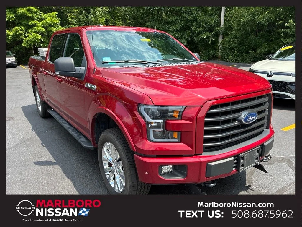 Used 2016 Red Ford XLT image 1