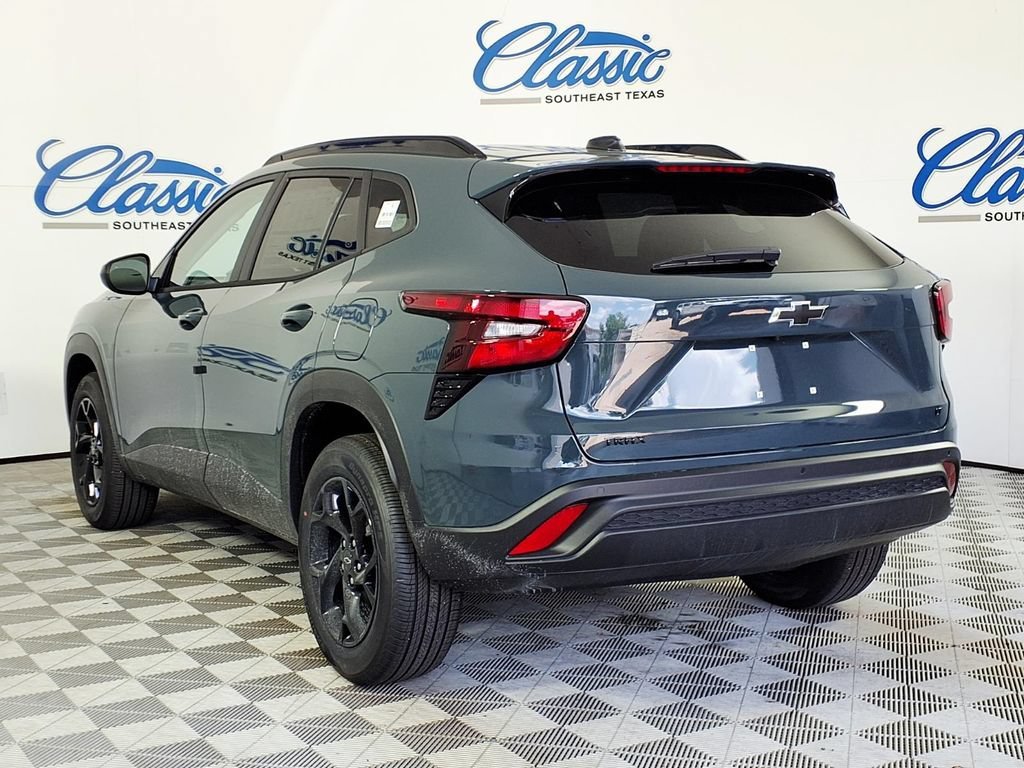 2026 Chevrolet Trax LT - Photo 2