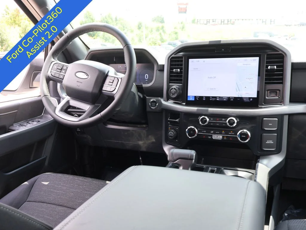 New 2026 Oxford White Ford XLT image 14