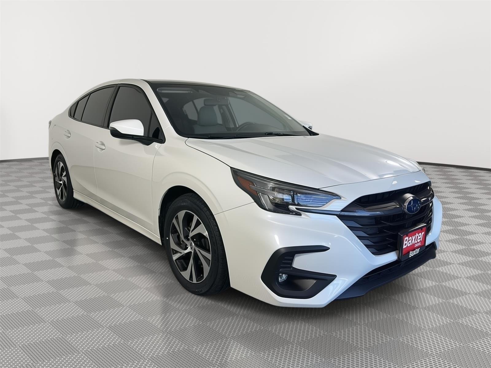2024 Subaru Legacy Premium's photo