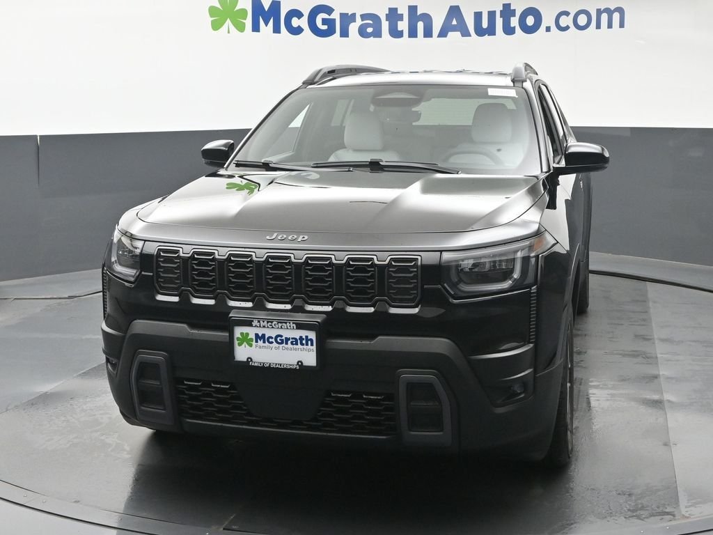 New 2026 Diamond Black Crystal Pearlcoat Jeep Limited image 16