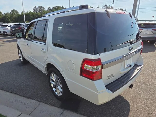 Used 2017 White Ford Limited image 11