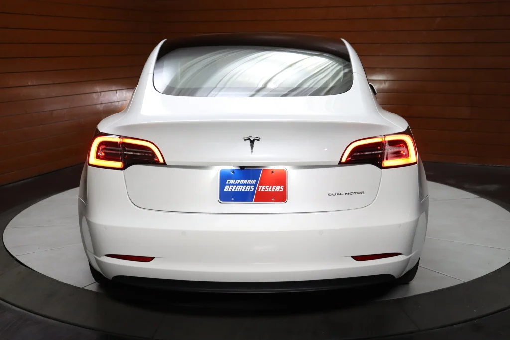 Used 2022 Pearl White Multi-Coat Tesla Long Range image 13