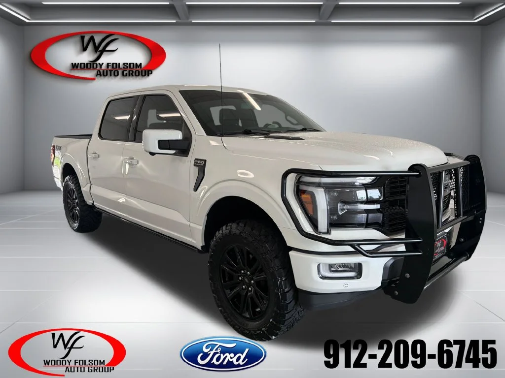 Used 2024 White Ford Platinum image 1